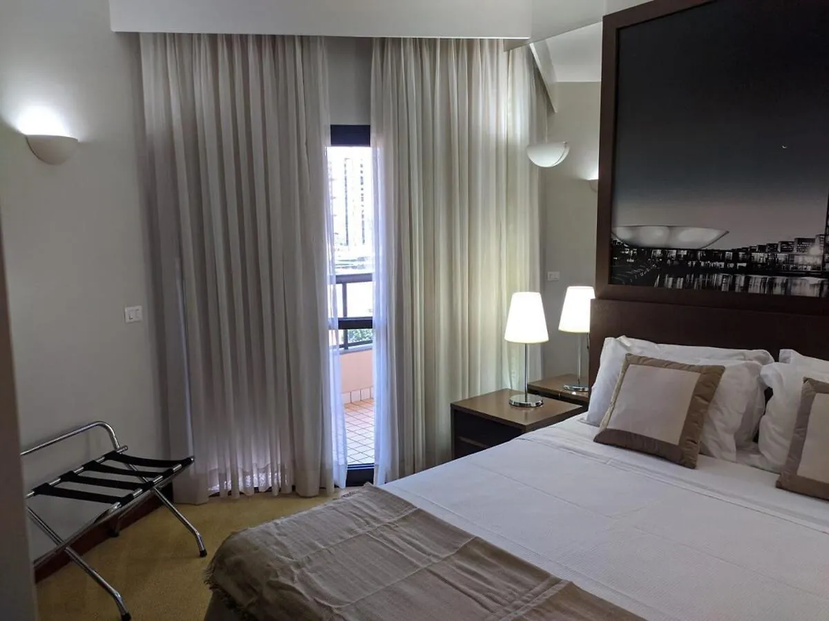 Hotel Bonaparte Moderno E Versatil Brasília