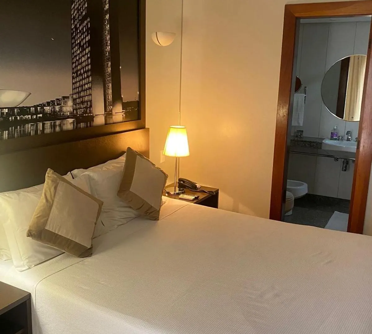 Hotel Bonaparte Moderno E Versatil Brasília Brazylia